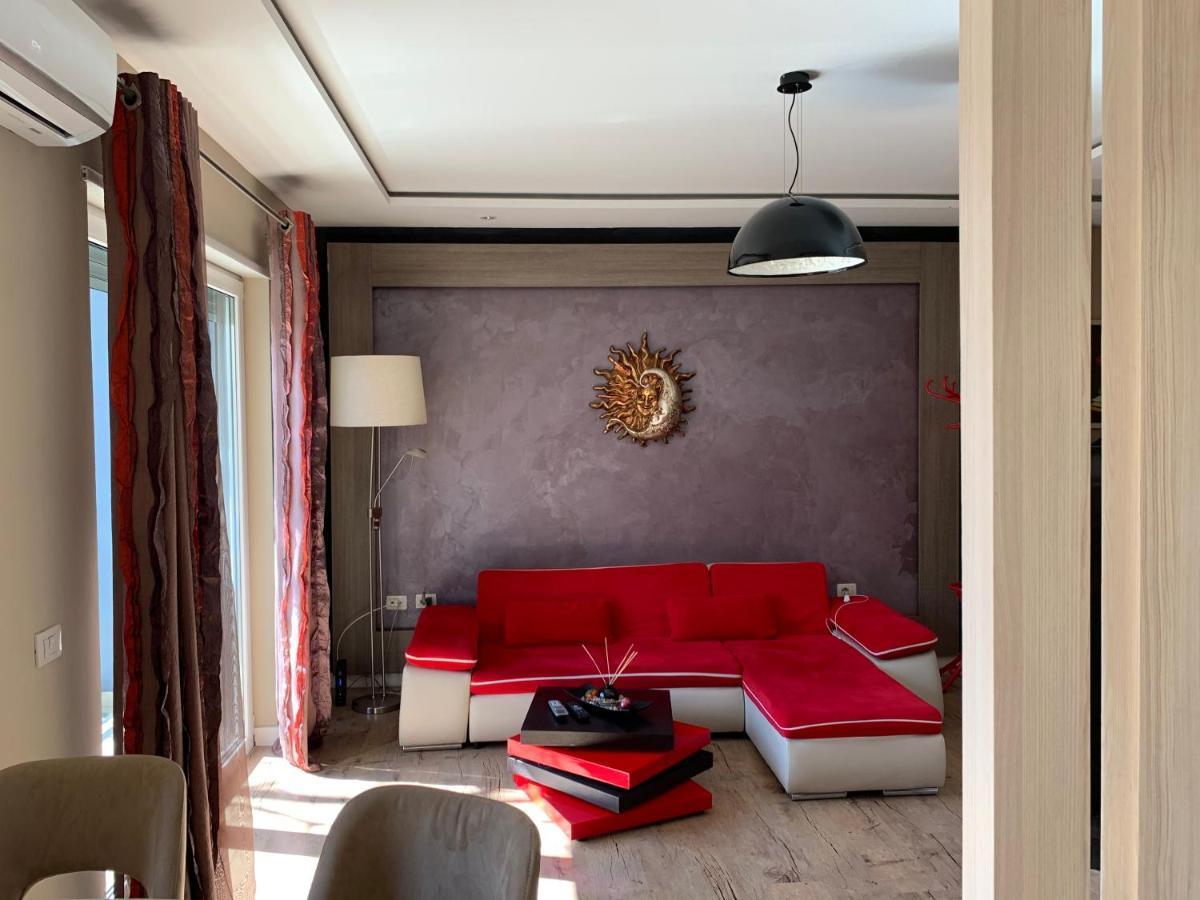 Haris Apartments Tirana Buitenkant foto