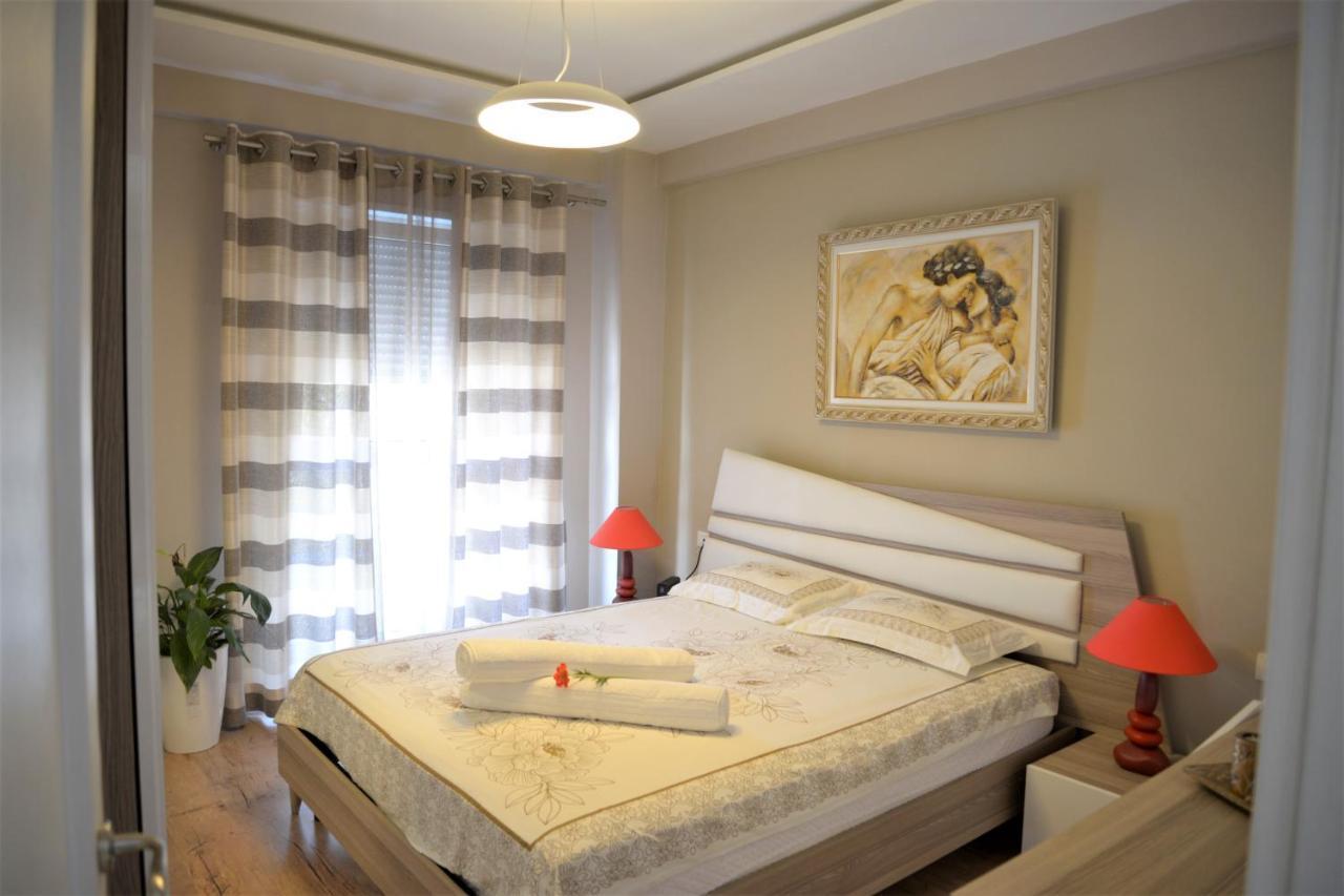 Haris Apartments Tirana Buitenkant foto
